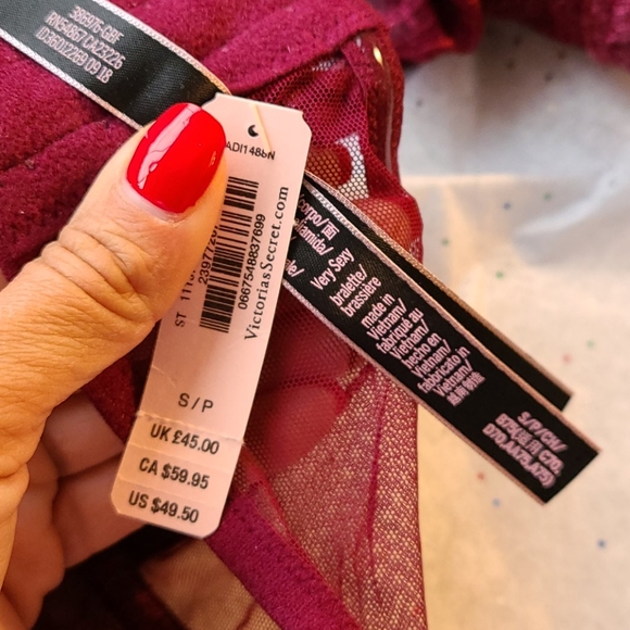 BUY 1 GET 1 FREE VICTORIA SECRET VERY SEXY BRA - Picture 11 of 11